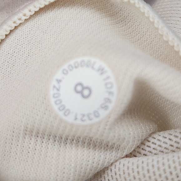 Lululemon Invigorate Training Tank Top, Womens 8 - Picture 5 of 5